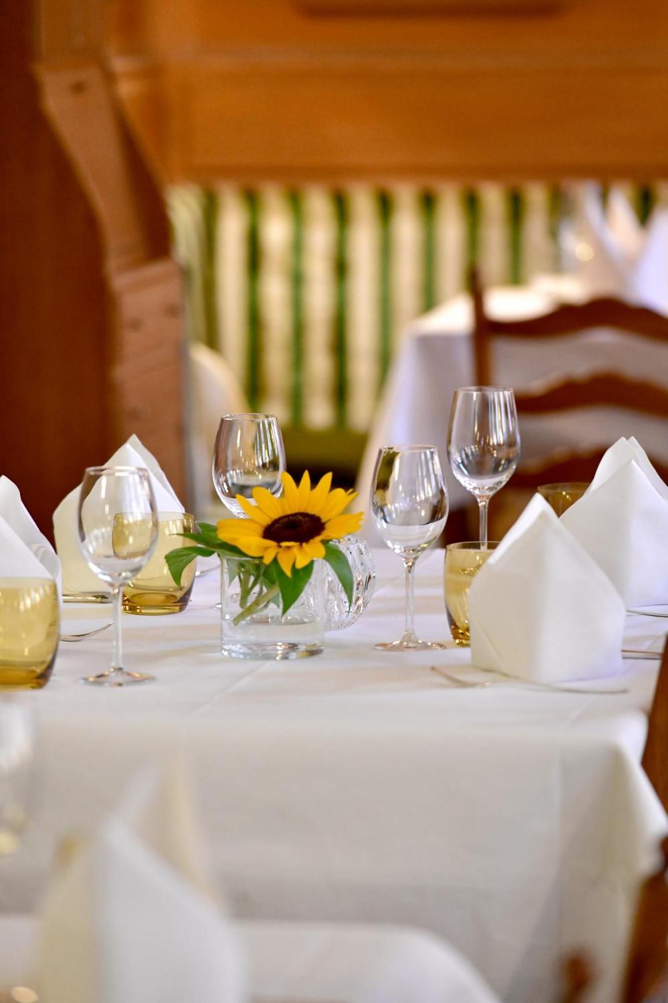 Romantik Hotel Markusturm Rothenburg ob der Tauber Exterior photo
